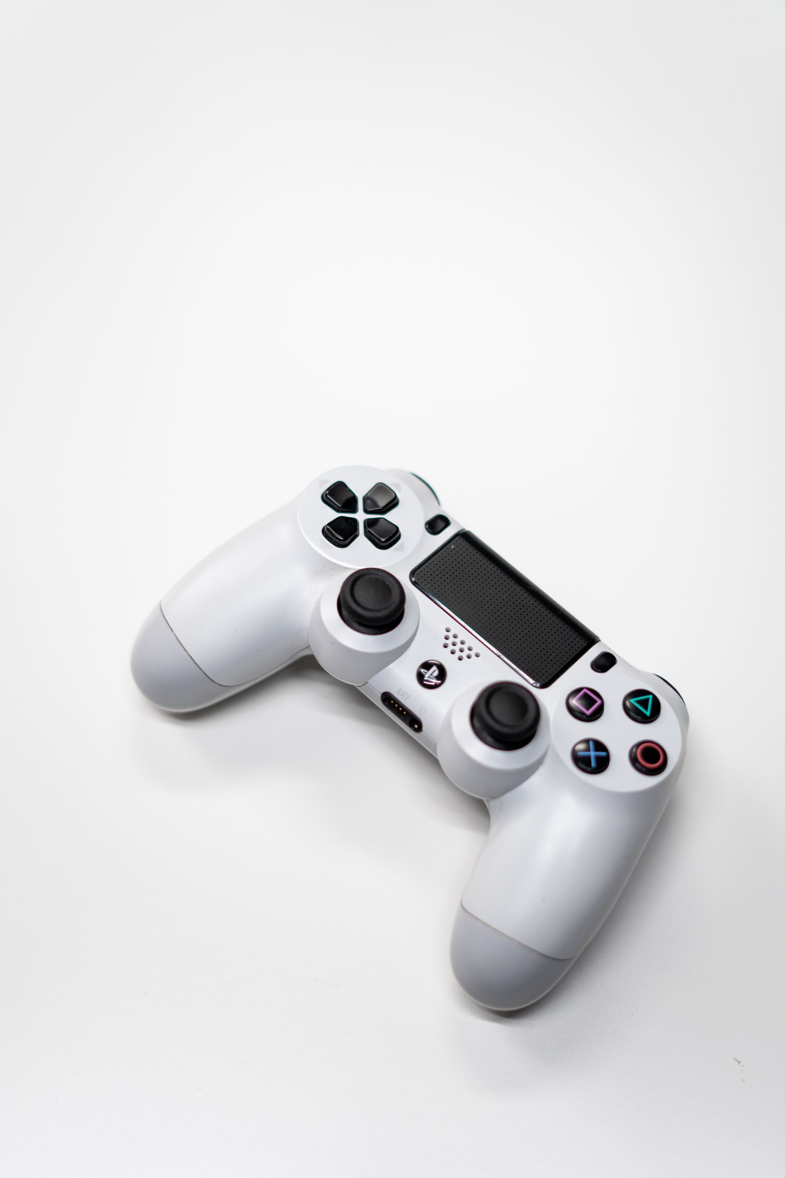 Beli DualShock 4 džojstik